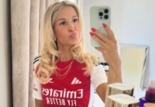 Kone sletter alle spor av Arsenal stjerne i hennes sosiale medier Arseanal kone snart ex