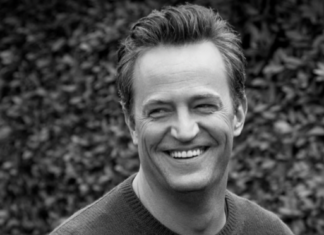 Auksjonshuset Heritage selger 130 gjenstander etter Matthew Perry